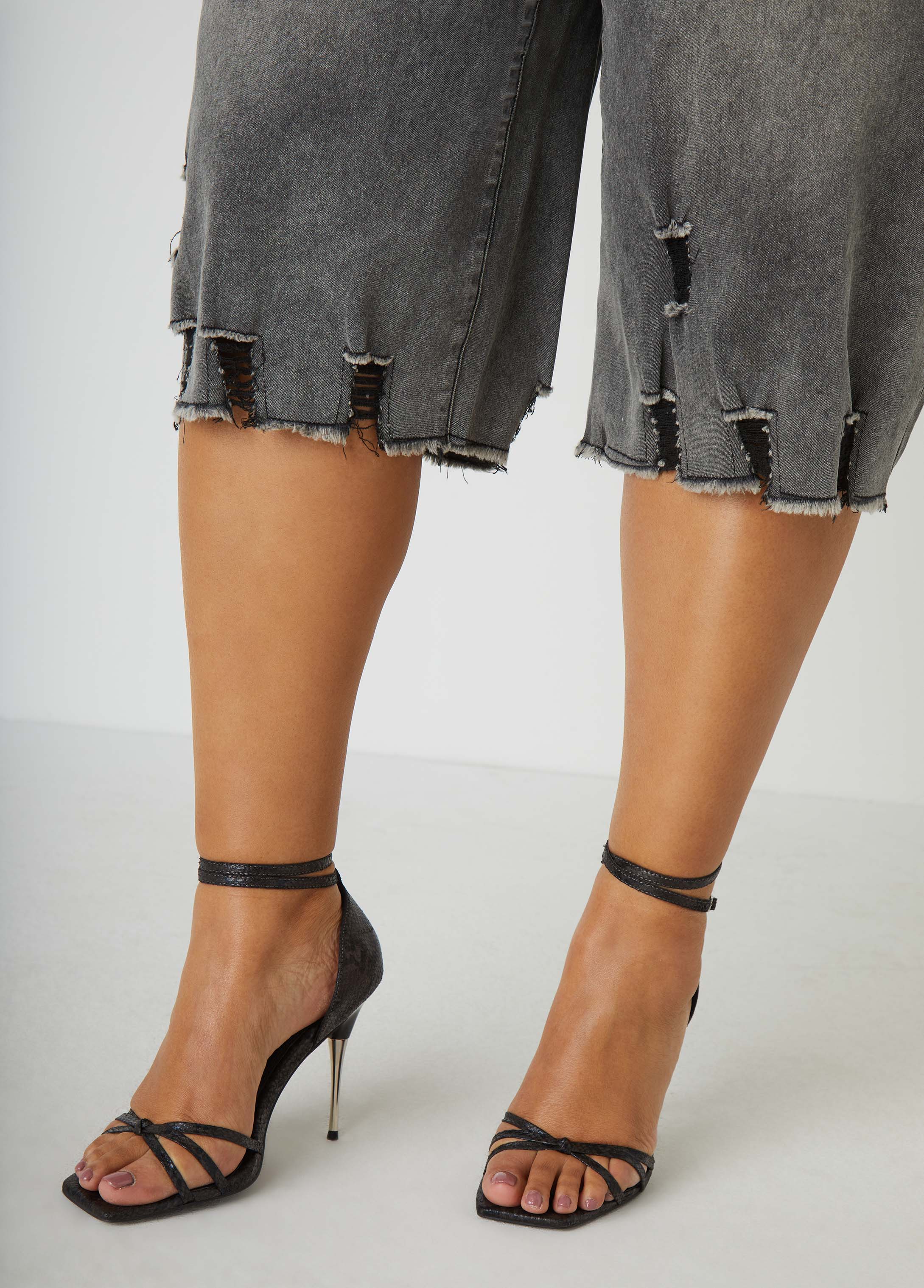 Distressed Denim Capris