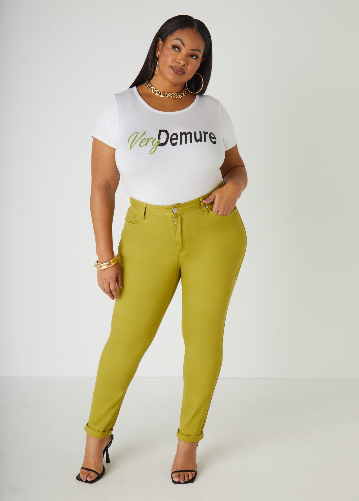 Cuffed Mid Rise Jeggings